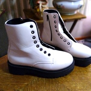 Qupid platform high top shoes
